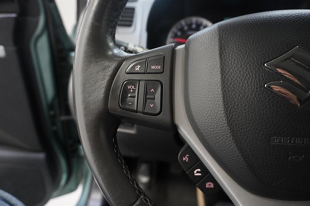 Vehicle Image 7