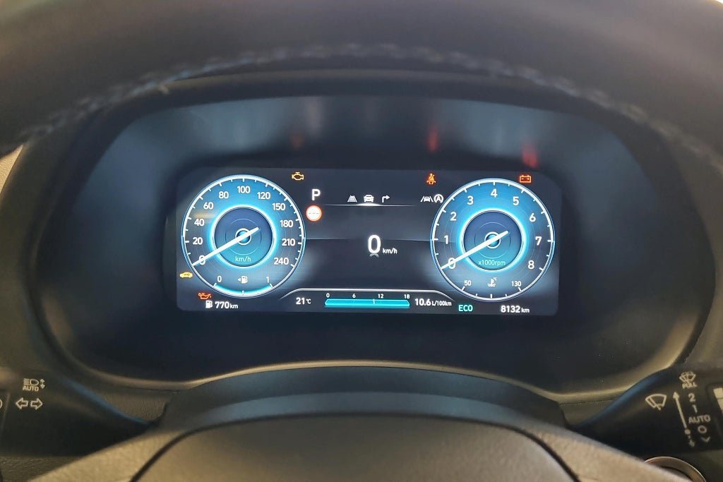 Vehicle Image 12