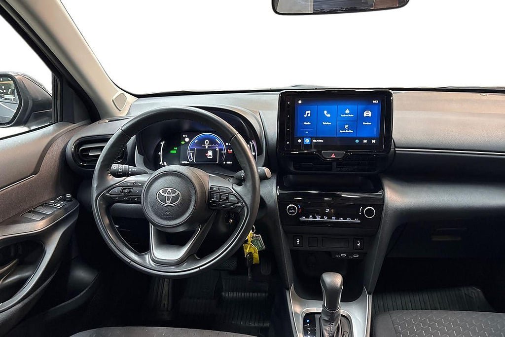 Vehicle Image 10
