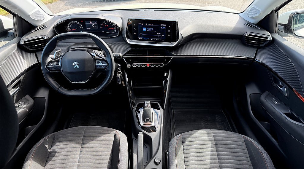 Vehicle Image 7