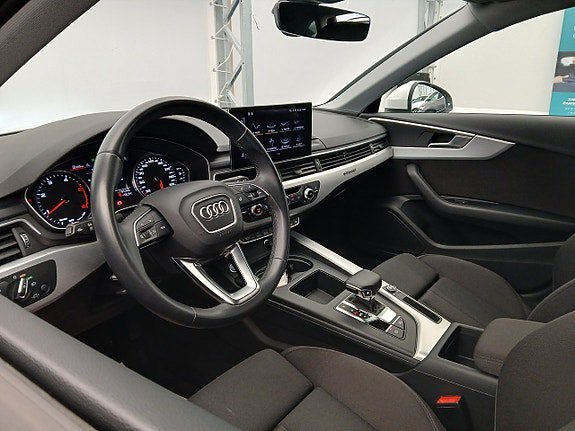 Vehicle Image 18
