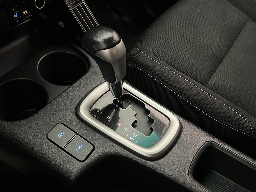 Vehicle Image 24