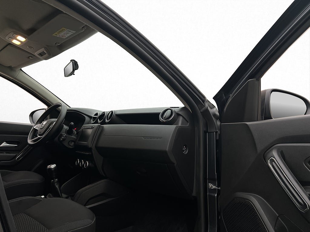 Vehicle Image 24