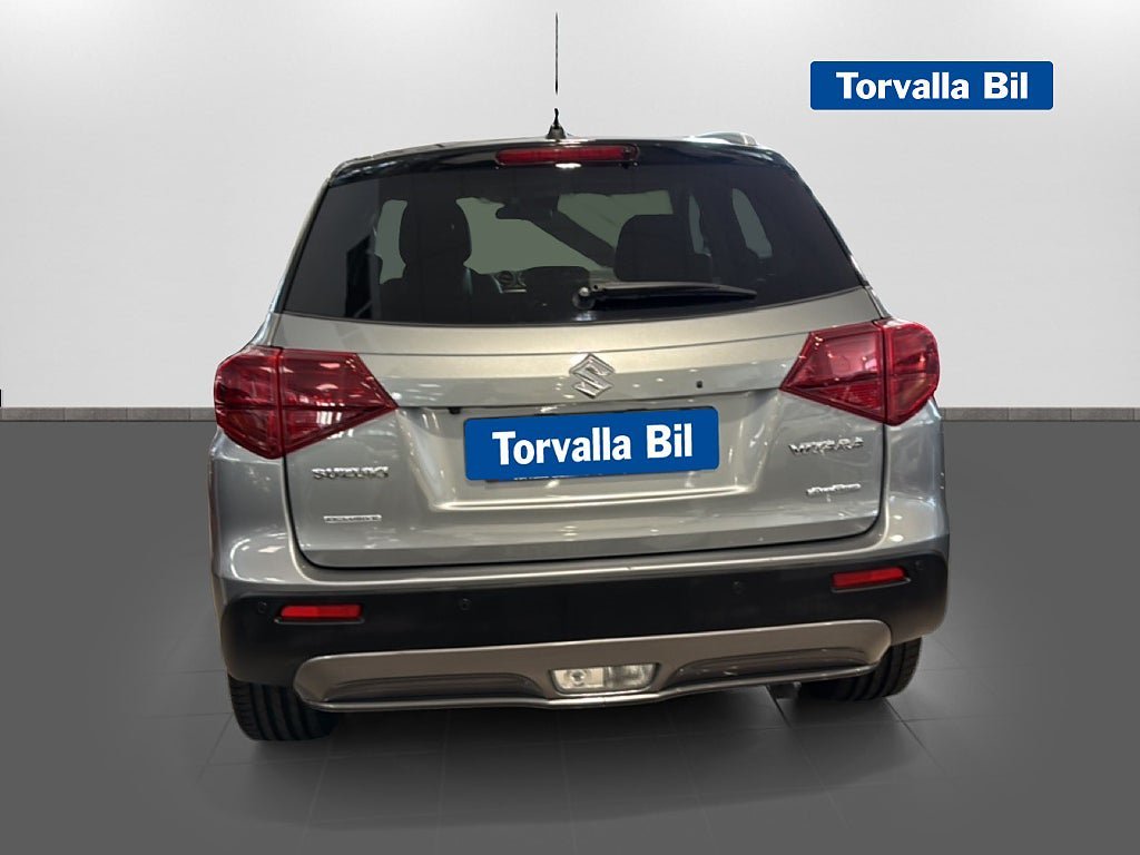 Vehicle Image 5