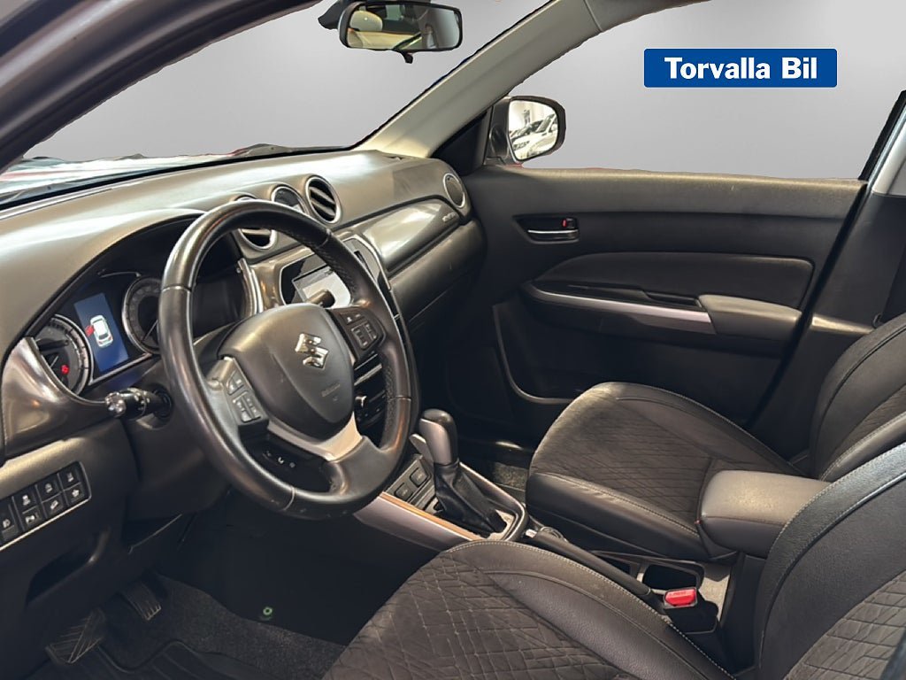 Vehicle Image 8