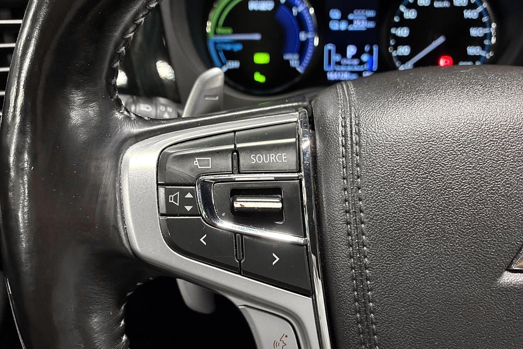 Vehicle Image 23