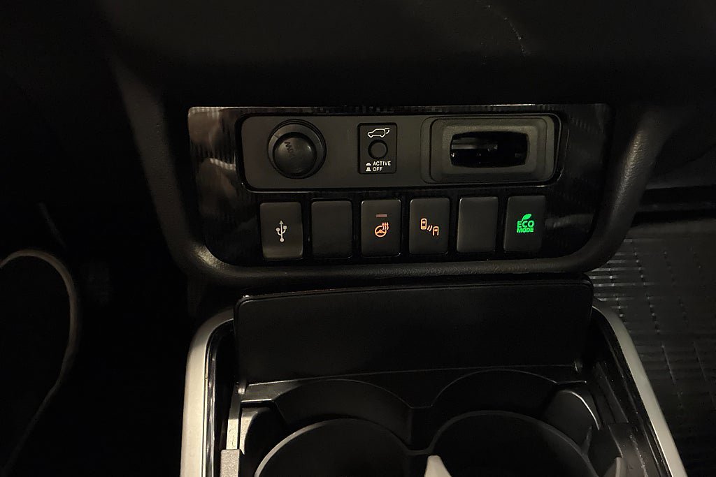 Vehicle Image 26