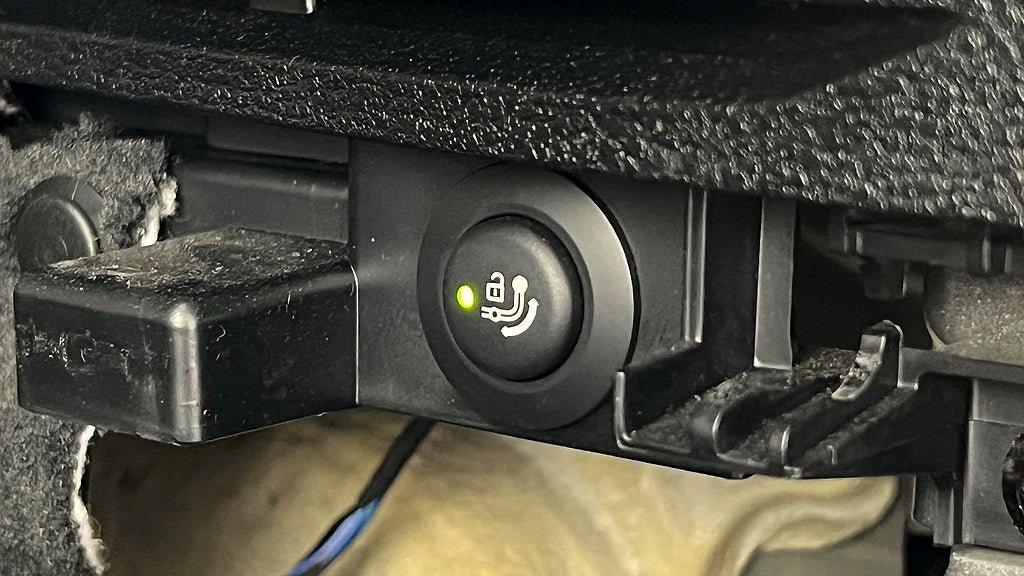 Vehicle Image 24