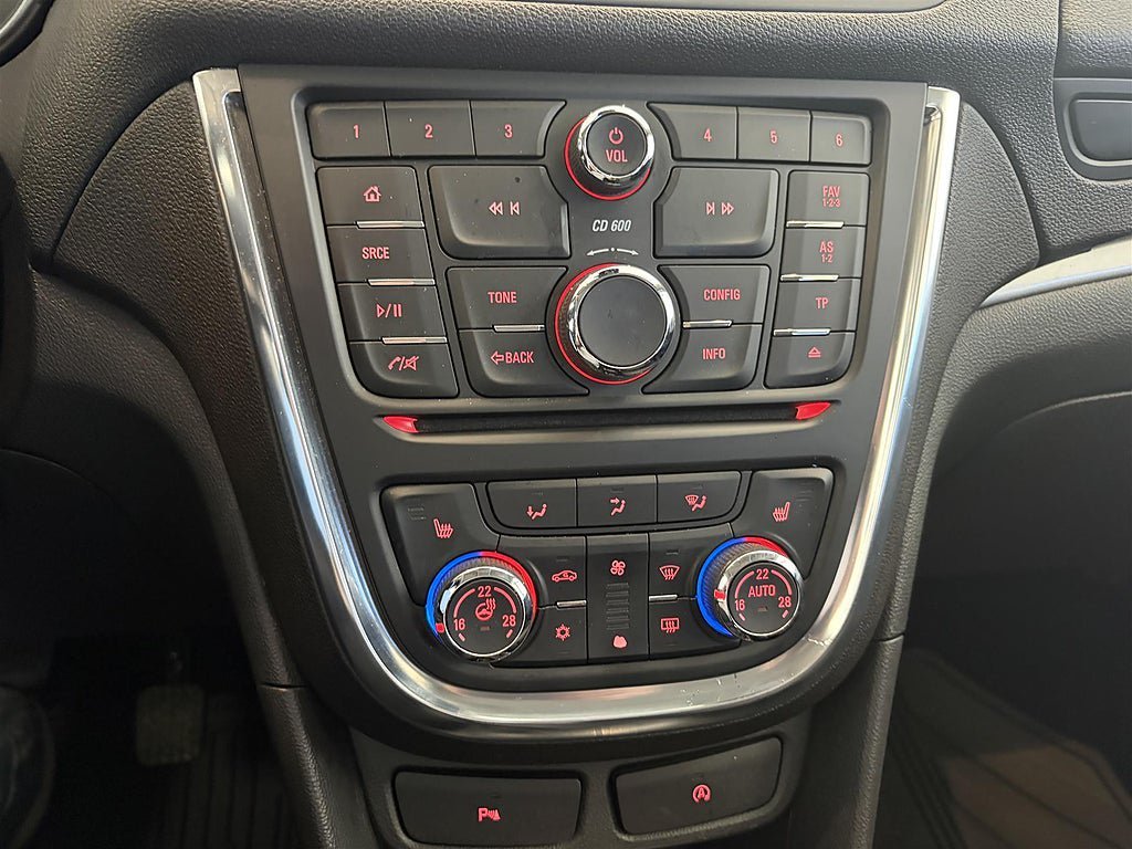 Vehicle Image 11