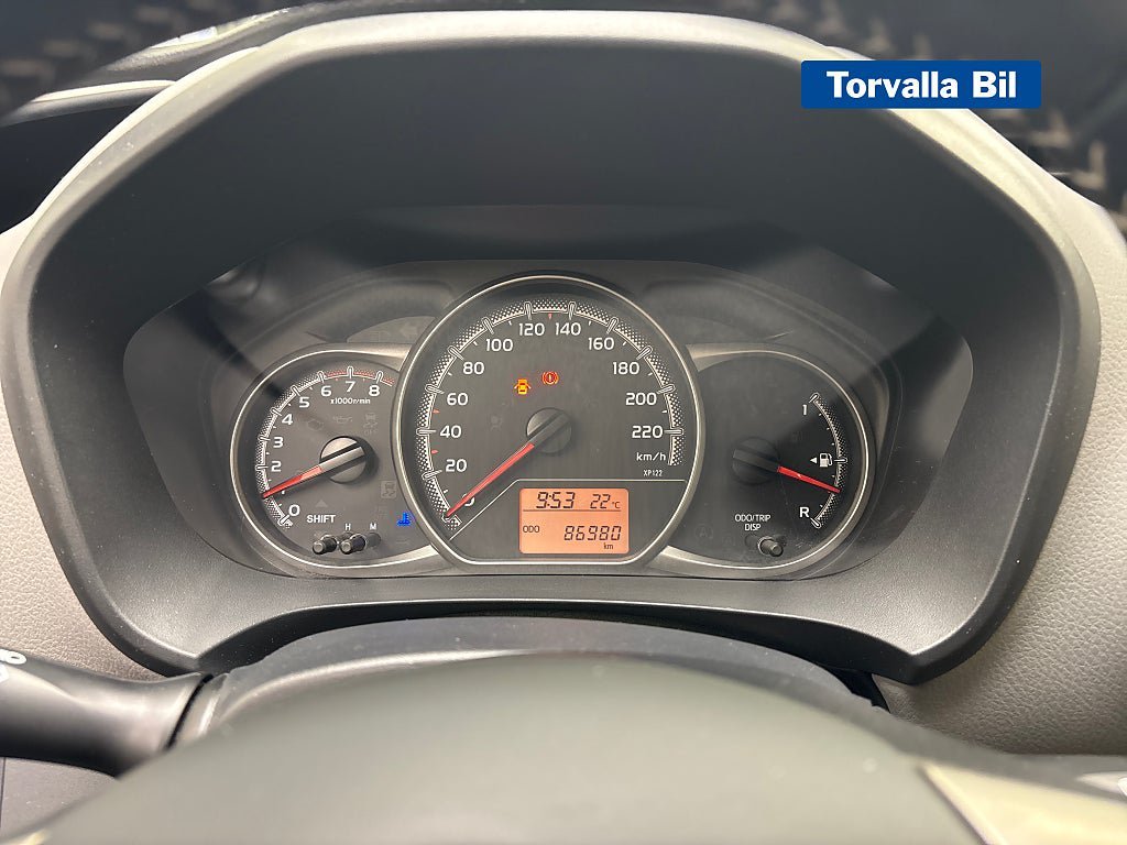 Vehicle Image 9