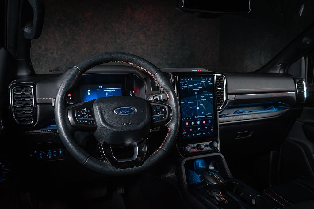 Vehicle Image 21