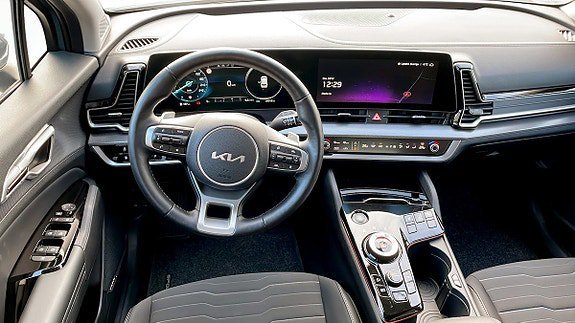 Vehicle Image 7