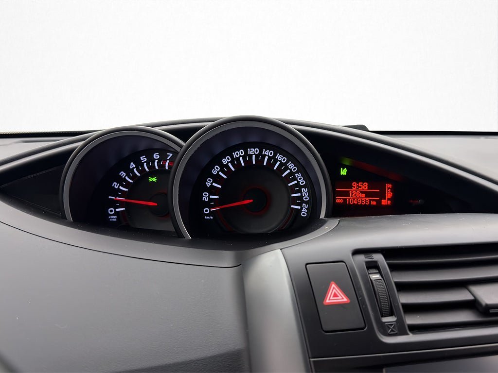 Vehicle Image 15