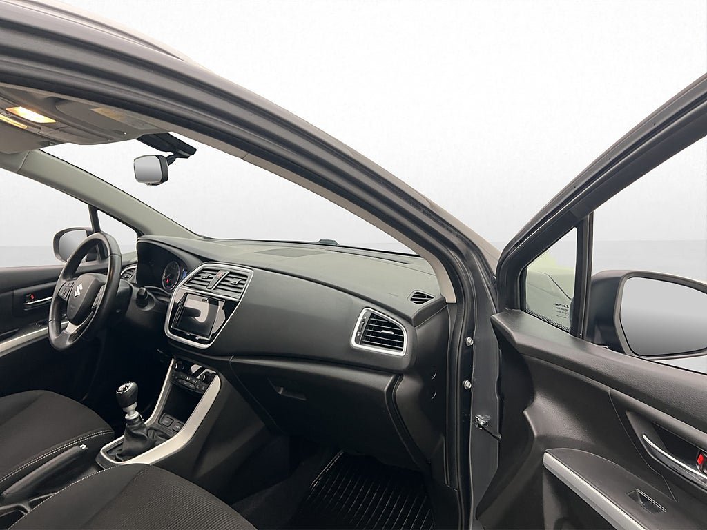 Vehicle Image 20