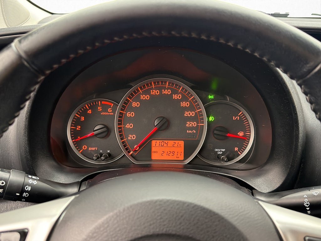 Vehicle Image 14