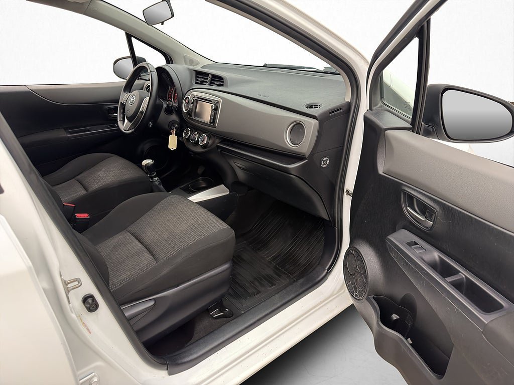 Vehicle Image 19