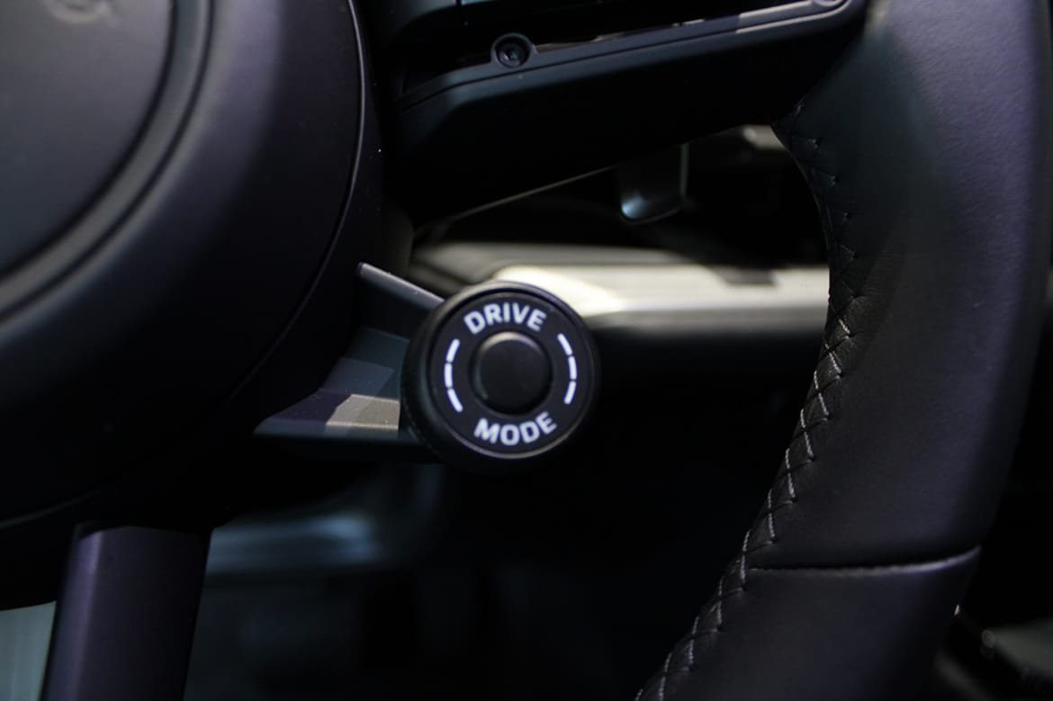 Vehicle Image 19