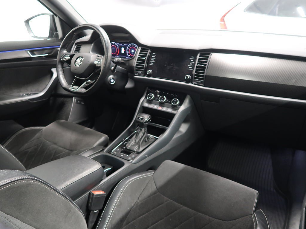 Vehicle Image 19