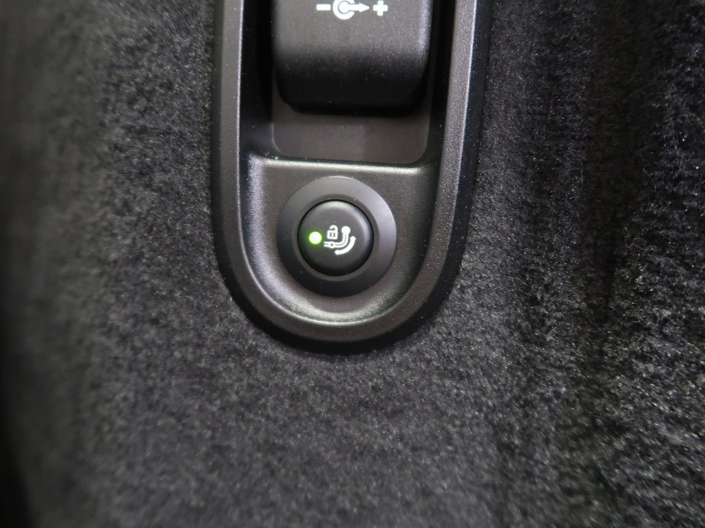 Vehicle Image 27