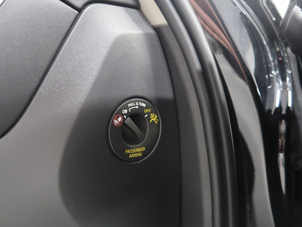 Vehicle Image 37