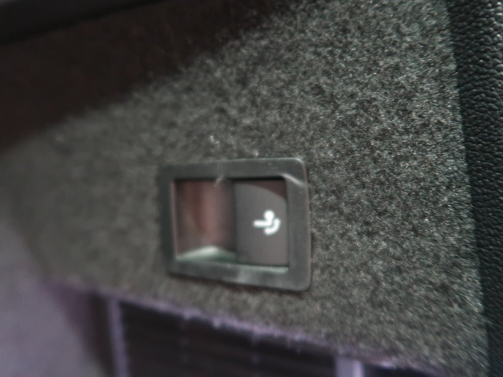 Vehicle Image 48