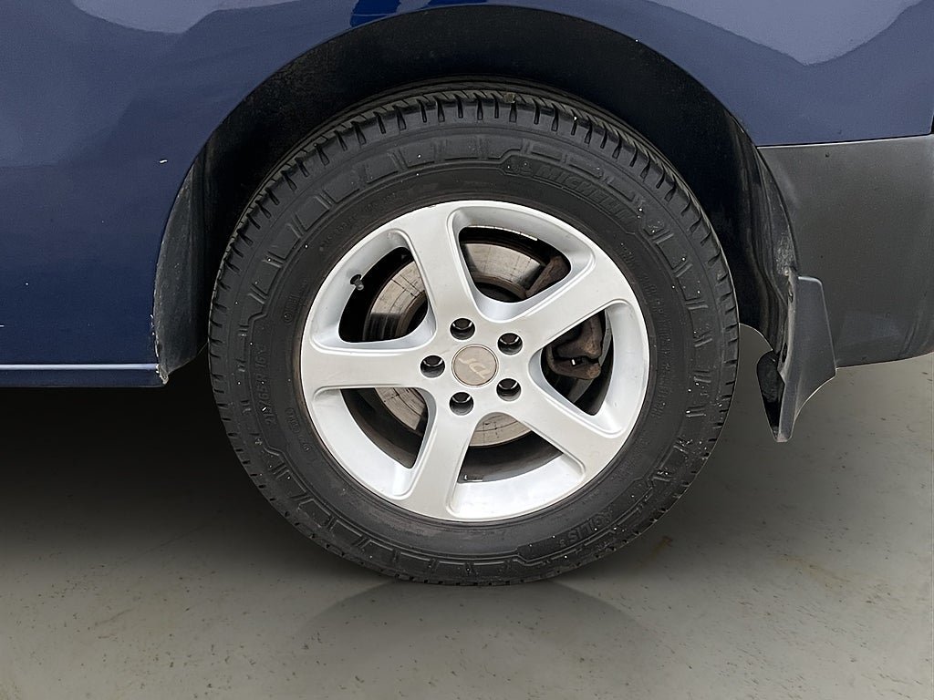 Vehicle Image 28