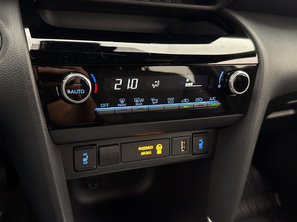 Vehicle Image 19