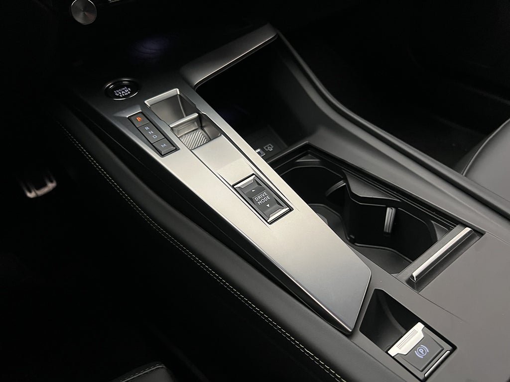 Vehicle Image 23