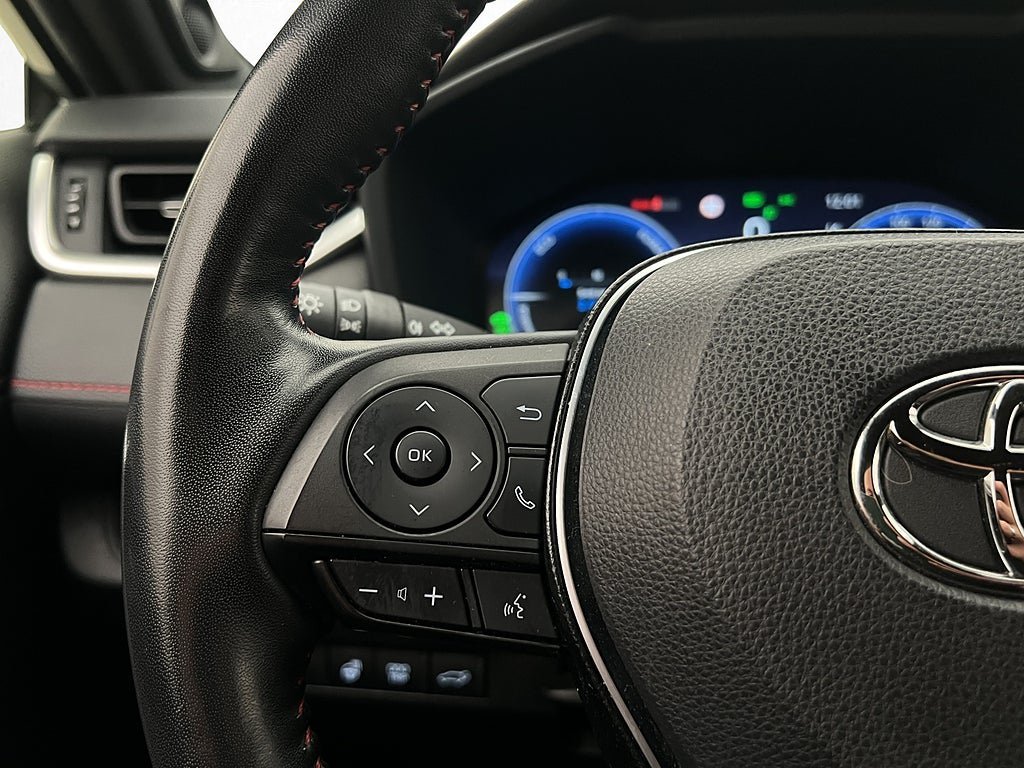 Vehicle Image 21