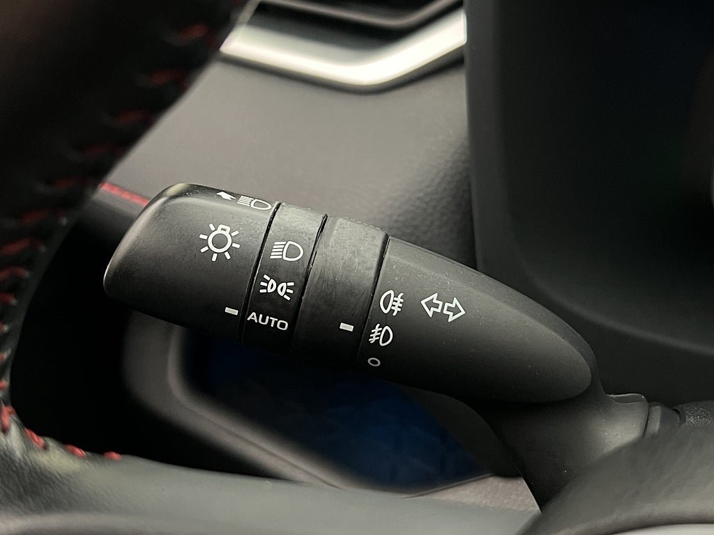 Vehicle Image 28