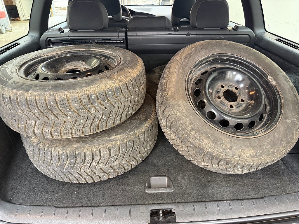 Vehicle Image 21