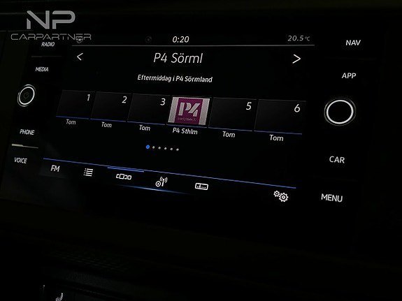 Vehicle Image 22