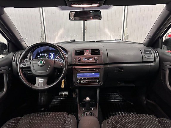 Vehicle Image 17