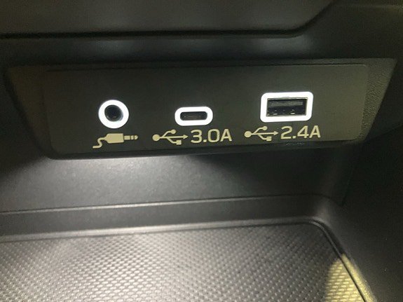 Vehicle Image 17