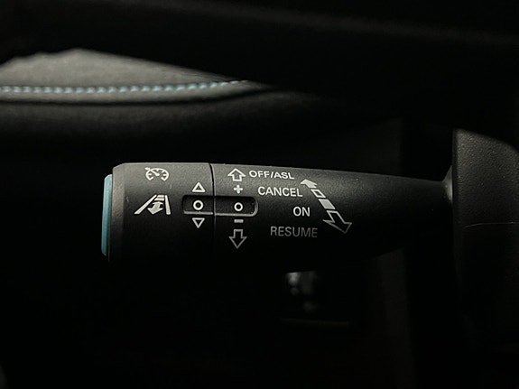 Vehicle Image 27