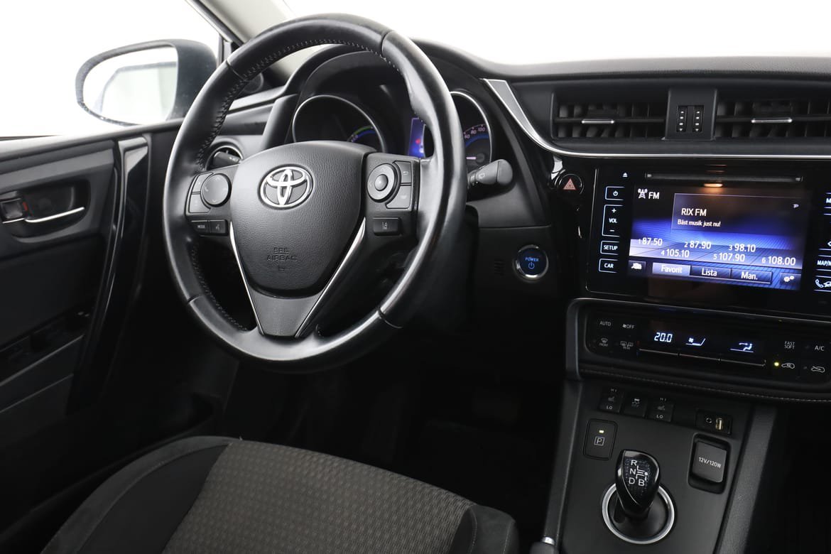 Vehicle Image 14