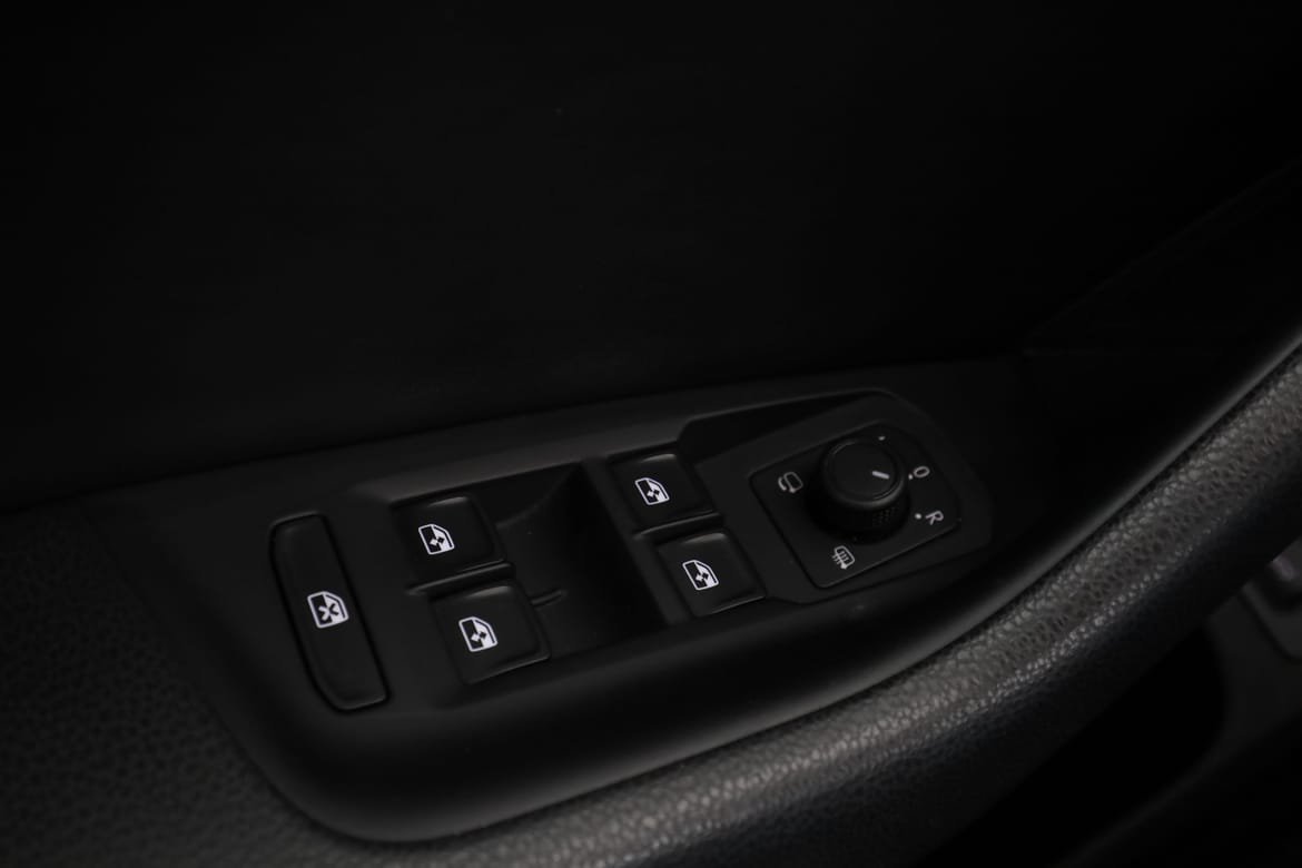Vehicle Image 39