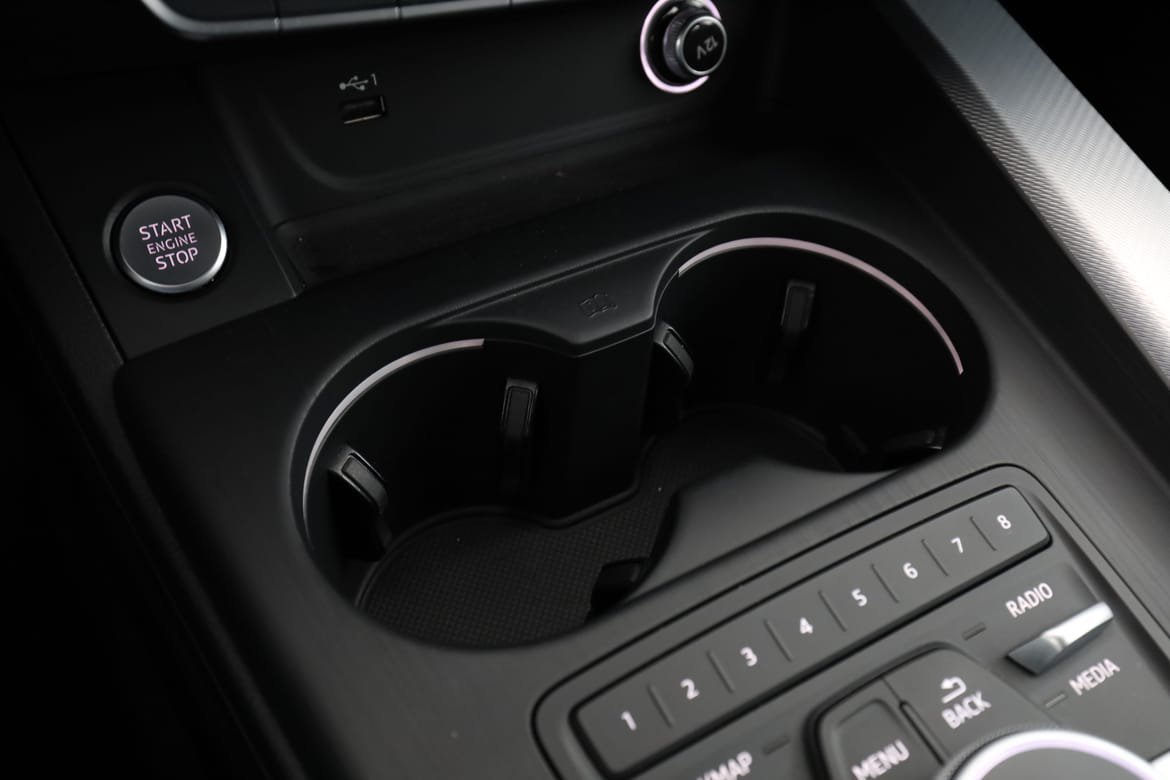 Vehicle Image 30