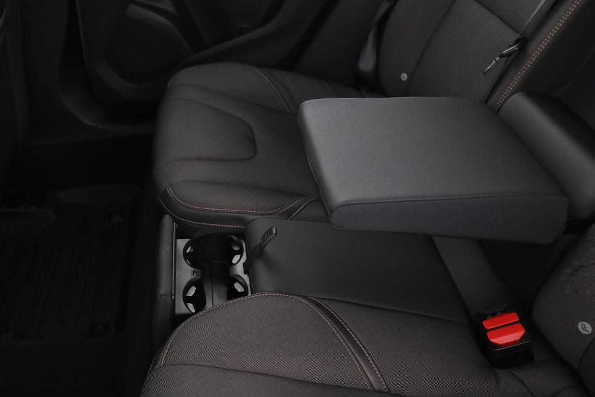 Vehicle Image 38