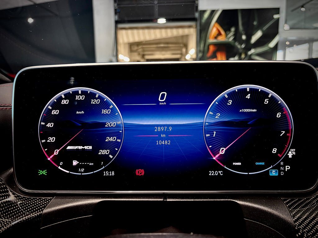 Vehicle Image 15