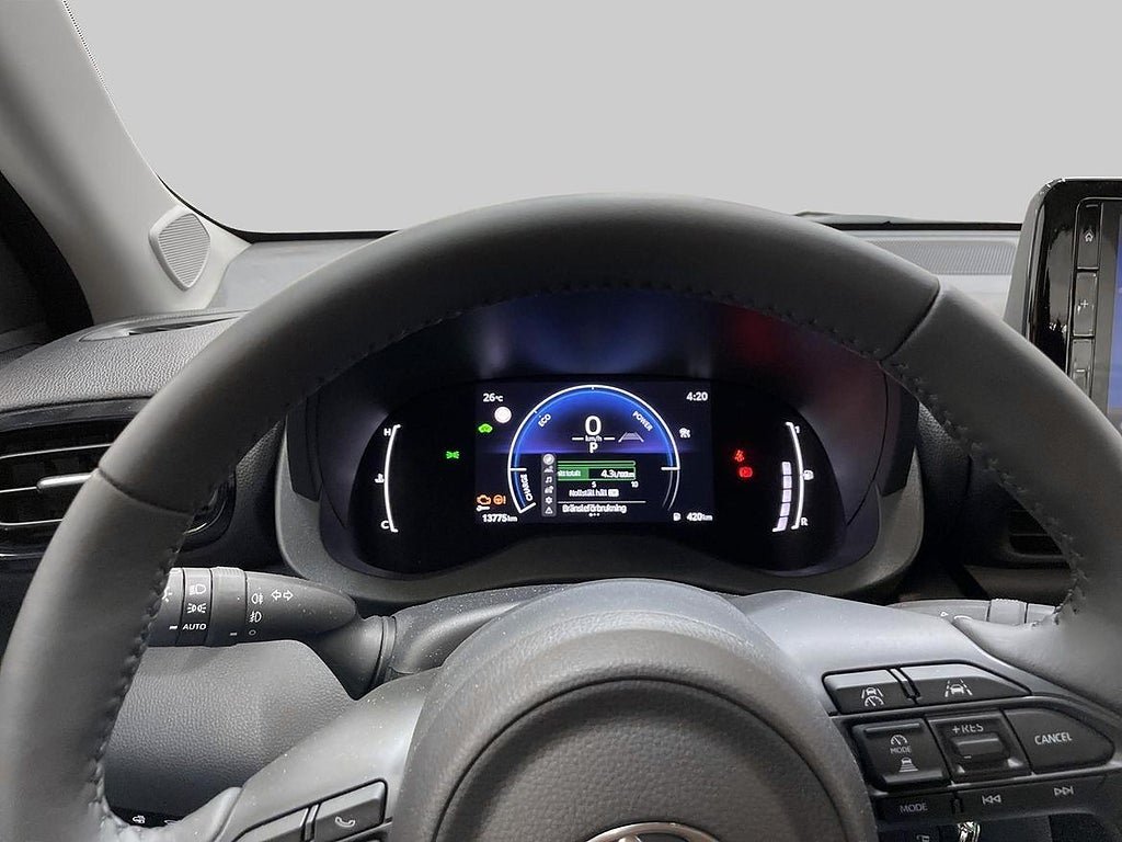 Vehicle Image 14