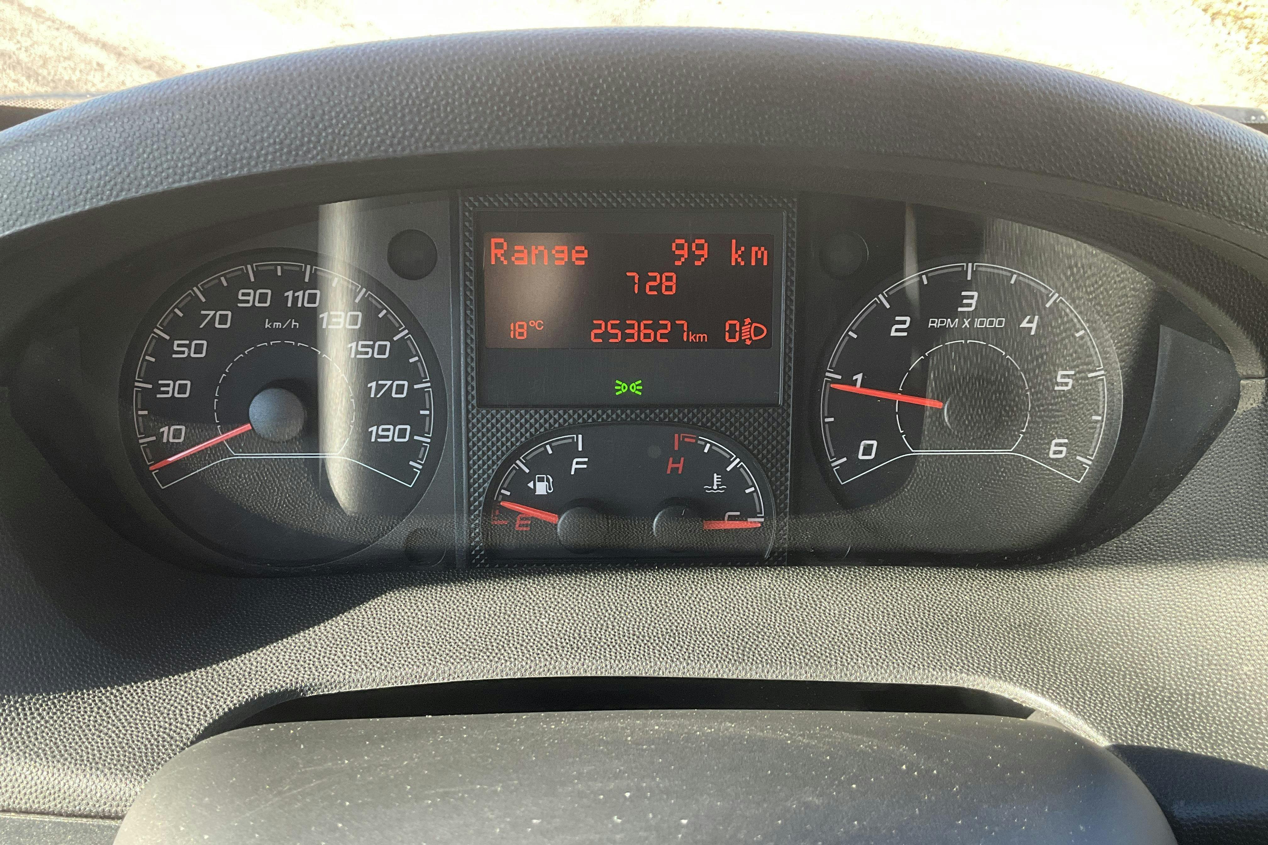 Vehicle Image 11