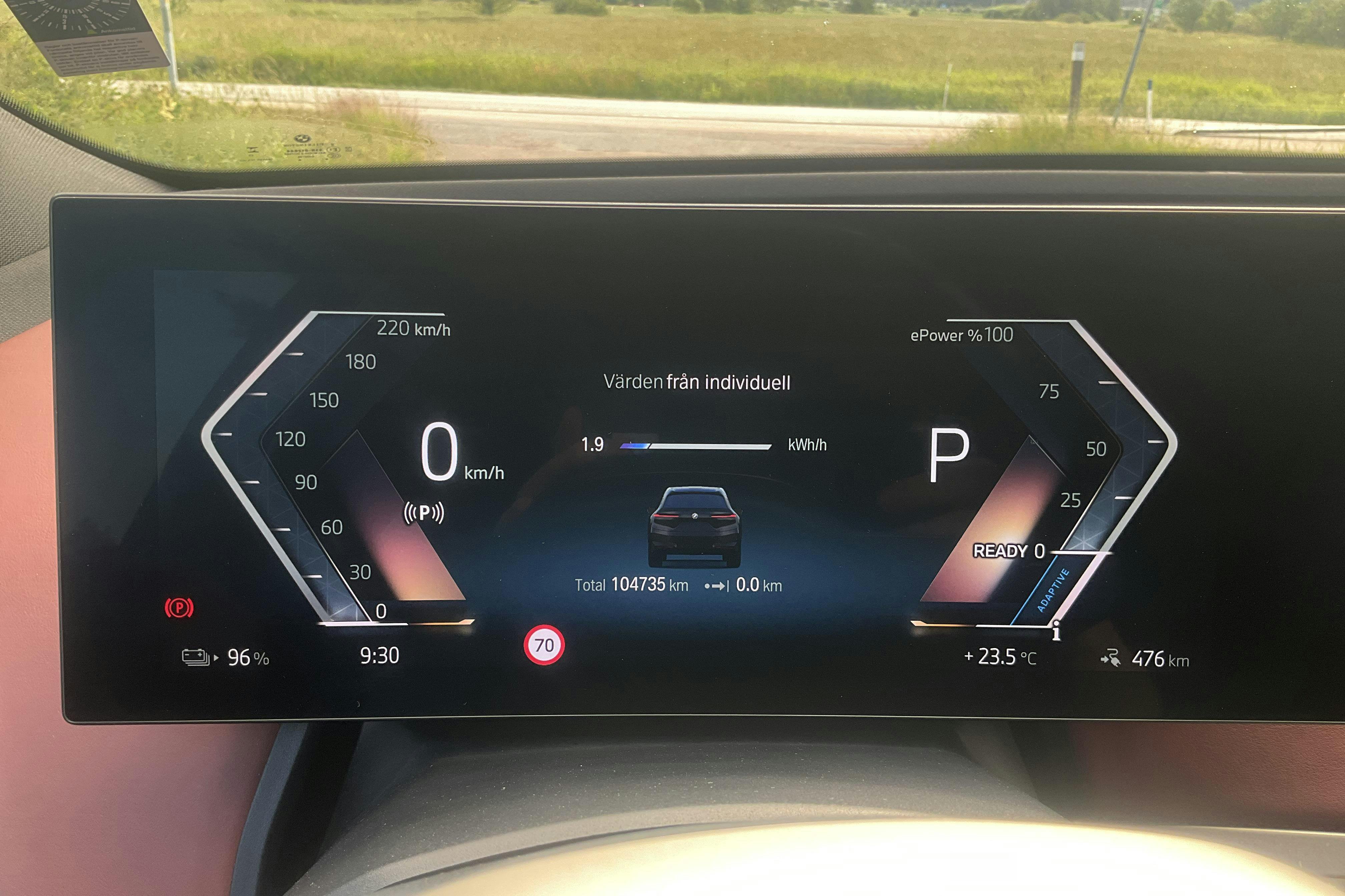 Vehicle Image 10