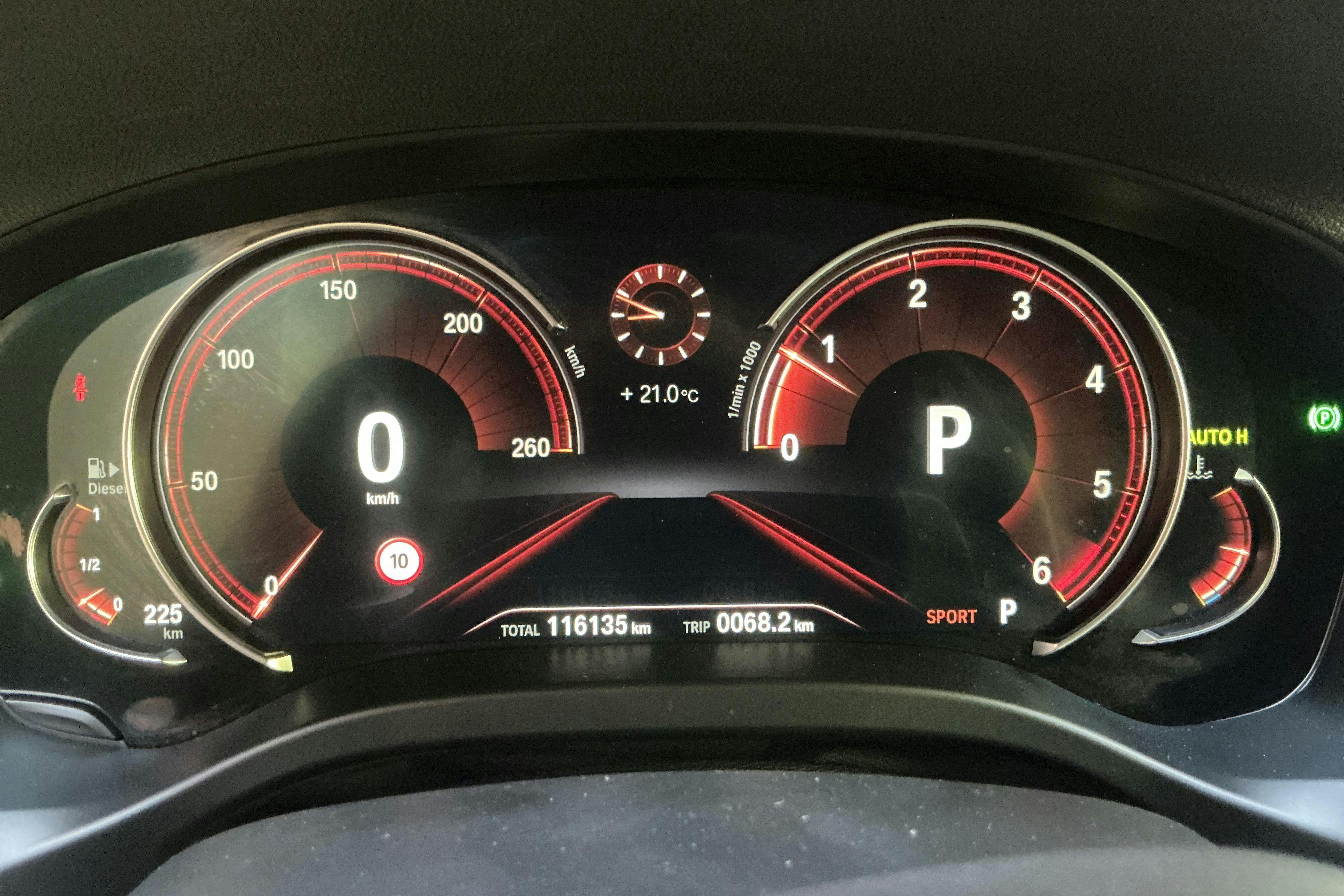 Vehicle Image 10