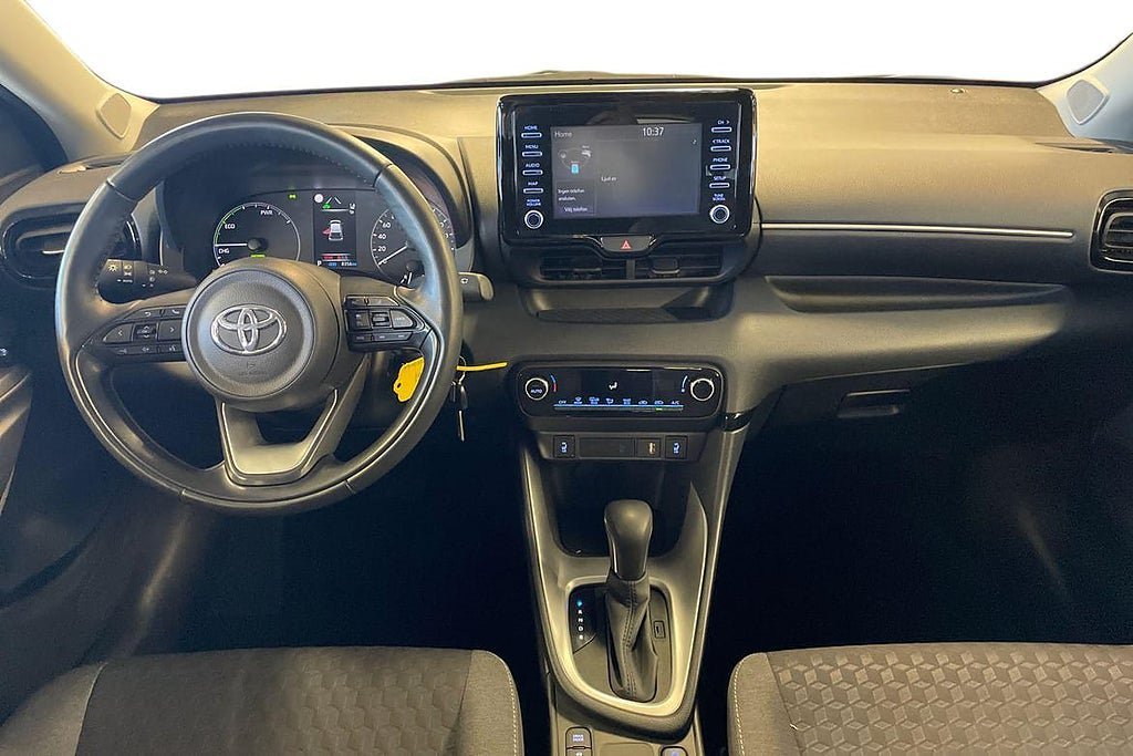 Vehicle Image 10