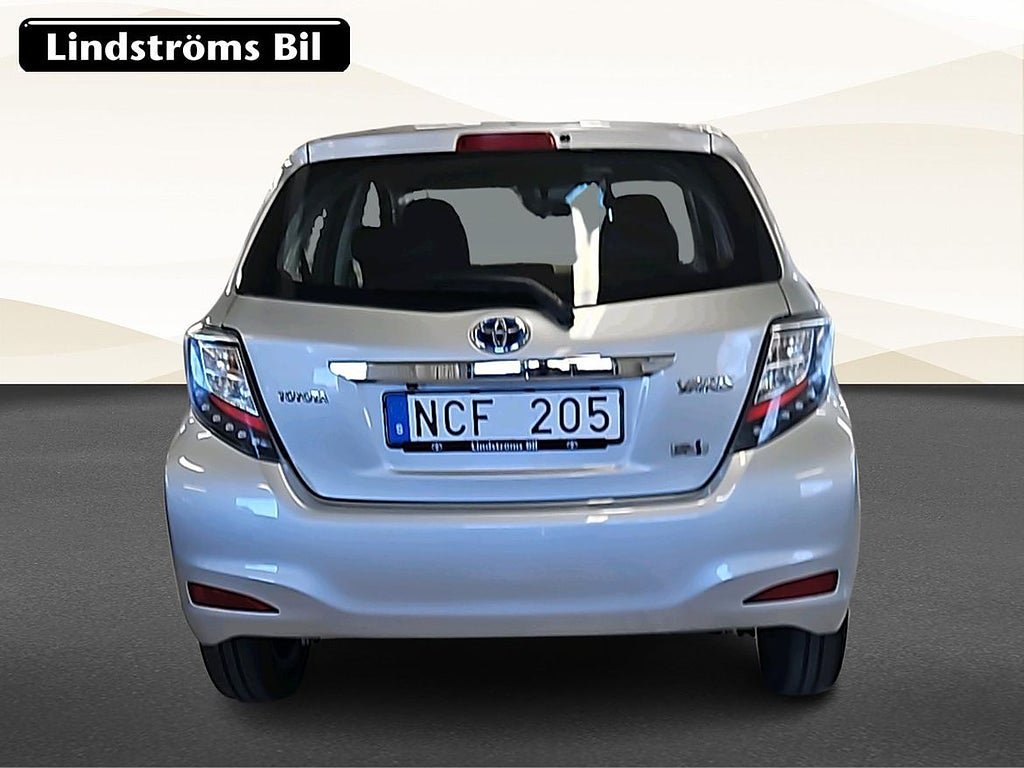 Vehicle Image 7