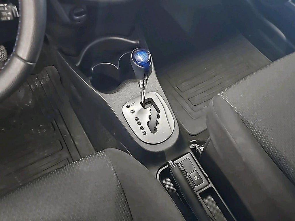 Vehicle Image 17