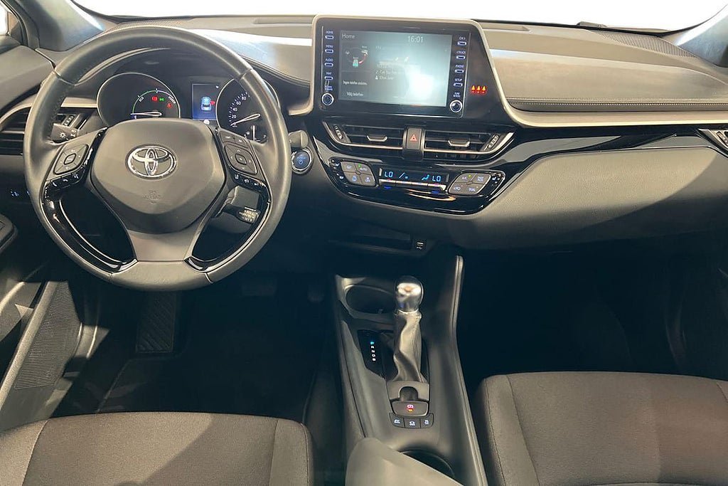 Vehicle Image 10