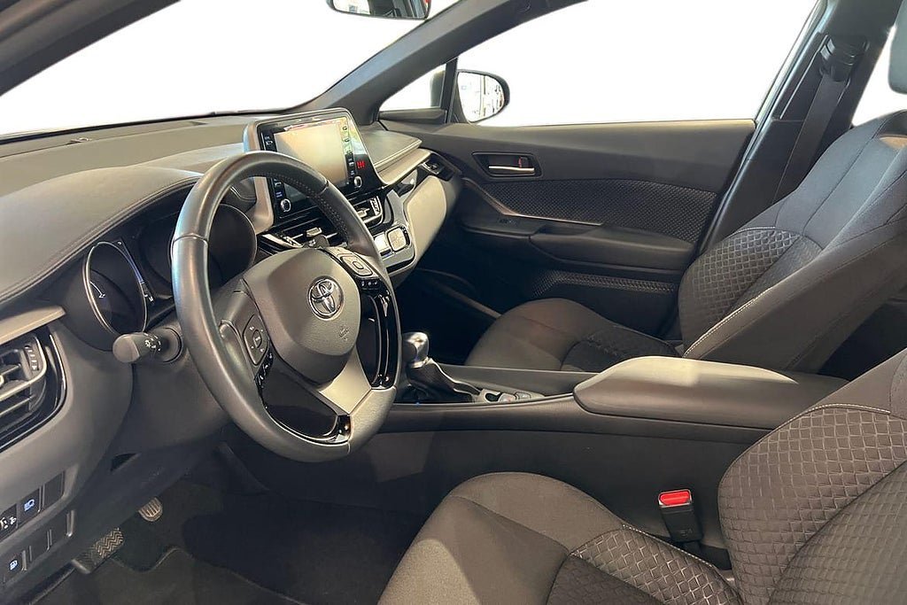 Vehicle Image 14