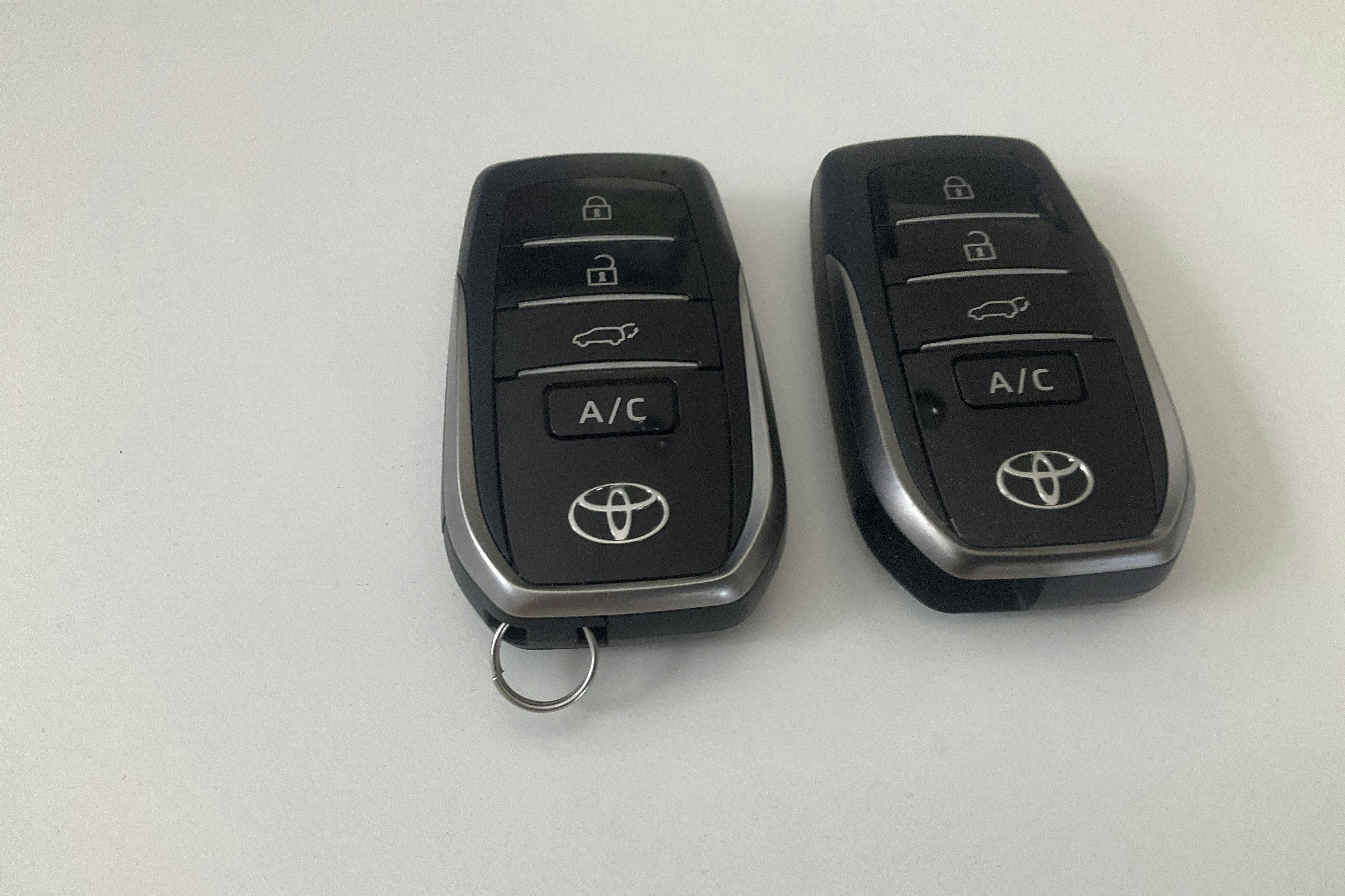 Vehicle Image 22